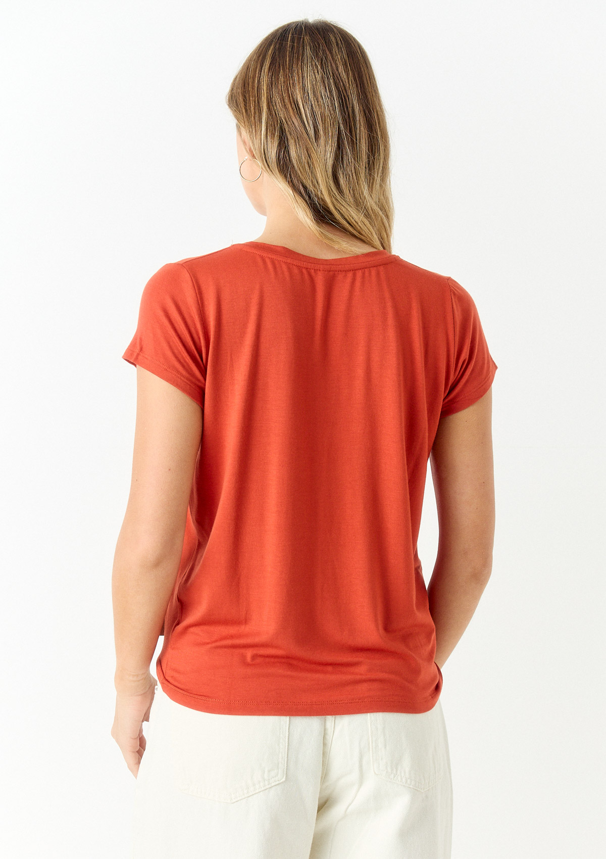 112493581-60999 - REMERA ESCOTE V